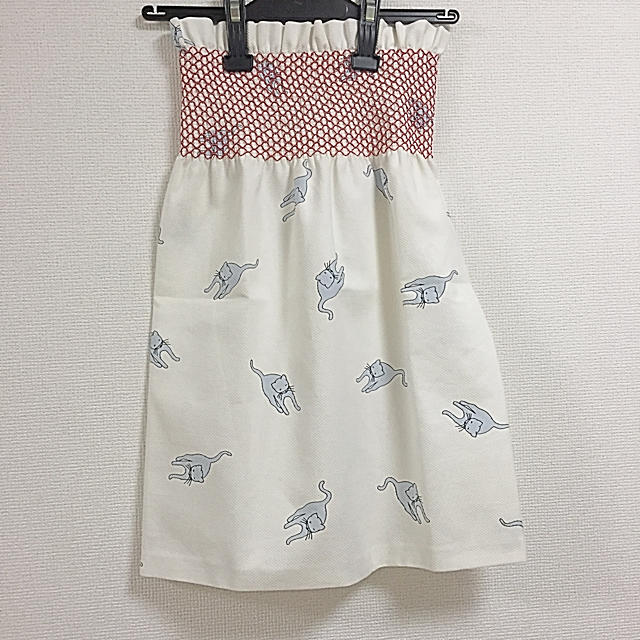 miumiu(ミュウミュウ)のmiu miu ミュウミュウ 猫プリントスカート レディースのスカート(ミニスカート)の商品写真