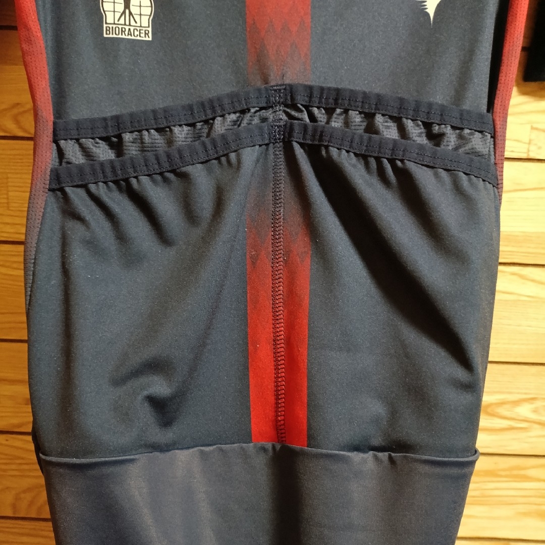 支給品 INEOS GRENADIERS ロードスーツ イネオスグレナディアーズの