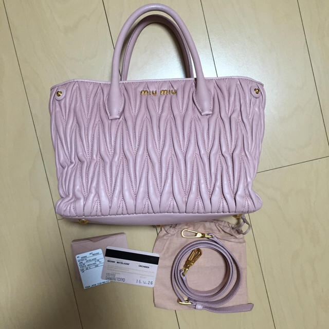 miumiu bag 美品 定価60%OFF‼︎