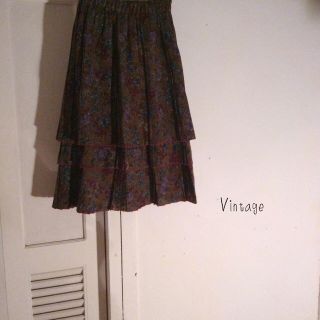 フラワー(flower)のVintage……花柄スカート(ひざ丈スカート)