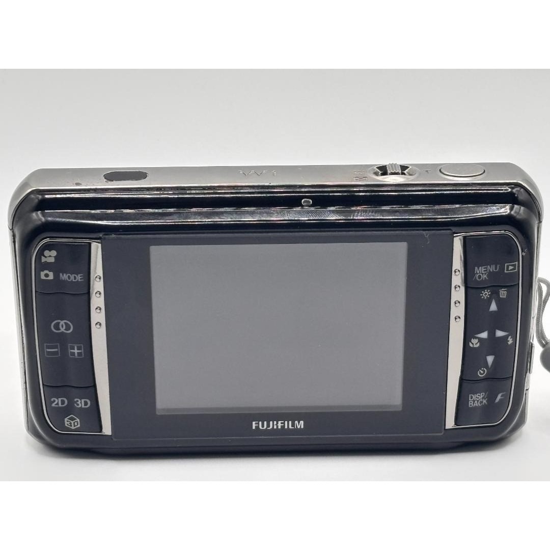 富士フイルム(フジフイルム)のFUJIFILM finePix Real 3D W1 デジタルカメラ 動作品 スマホ/家電/カメラのカメラ(コンパクトデジタルカメラ)の商品写真