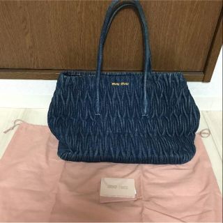 ミュウミュウ マトラッセ ハンドバッグ(レディース)(デニム)の通販