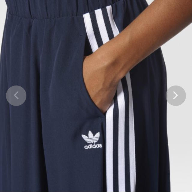 adidas(アディダス)のadidas オリジナルス スカート3 STRIPES LONG SKIRT レディースのスカート(ロングスカート)の商品写真