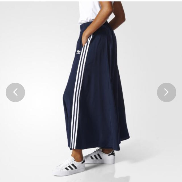 adidas(アディダス)のadidas オリジナルススカート3 STRIPES LONG SKIRT XS レディースのスカート(ロングスカート)の商品写真