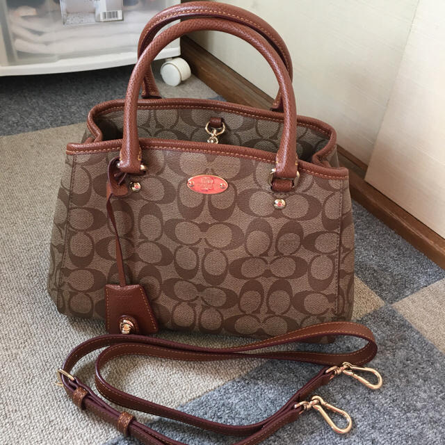 COACH(コーチ)のコーチ2wayトートバッグ F34605 レディースのバッグ(ショルダーバッグ)の商品写真