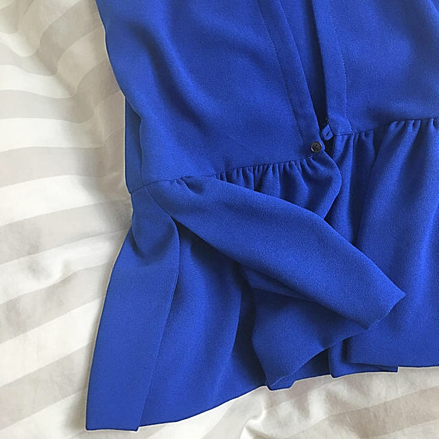 ZARA(ザラ)のZARA フリルトップス レディースのトップス(カットソー(半袖/袖なし))の商品写真