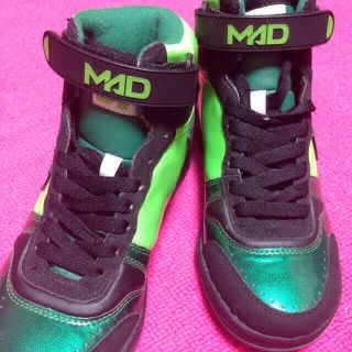 マッドフット(MAD FOOT)のMAD FOOT💘 24.0(スニーカー)