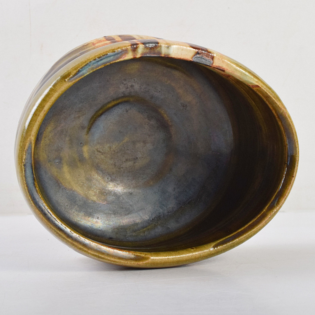 茶道具　人間国宝　鈴木蔵作　織部　沓形茶碗　茶碗　仕覆付　共箱　M　R9462 エンタメ/ホビーの美術品/アンティーク(陶芸)の商品写真