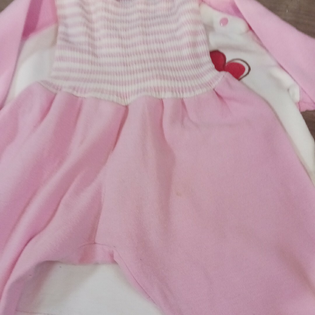 Disney(ディズニー)のミニー長袖パジャマ 95 キッズ/ベビー/マタニティのキッズ服女の子用(90cm~)(パジャマ)の商品写真