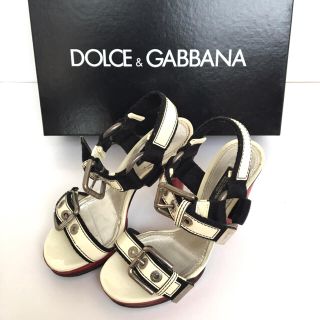 ドルチェアンドガッバーナ(DOLCE&GABBANA)のDOLCE&GABBANA サンダル(サンダル)