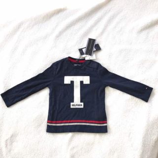 トミーヒルフィガー(TOMMY HILFIGER)の新品未使用☆TOMMY HILFIGER 9-12m 80 ロンT (Ｔシャツ)