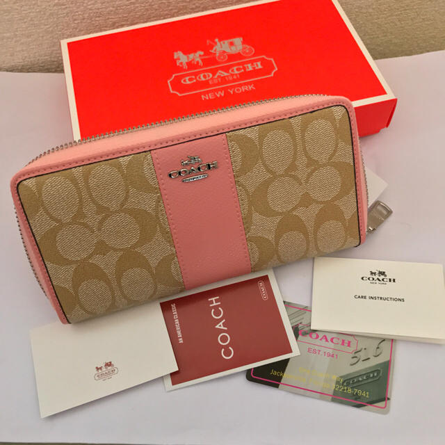 COACH(コーチ)の２点おまとめ★ピンク2つ レディースのファッション小物(財布)の商品写真