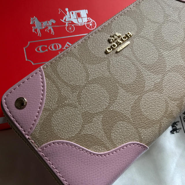 新品☆コーチCOACH☆桜色ピンクレザーシグネチャーラウンドジップ長
