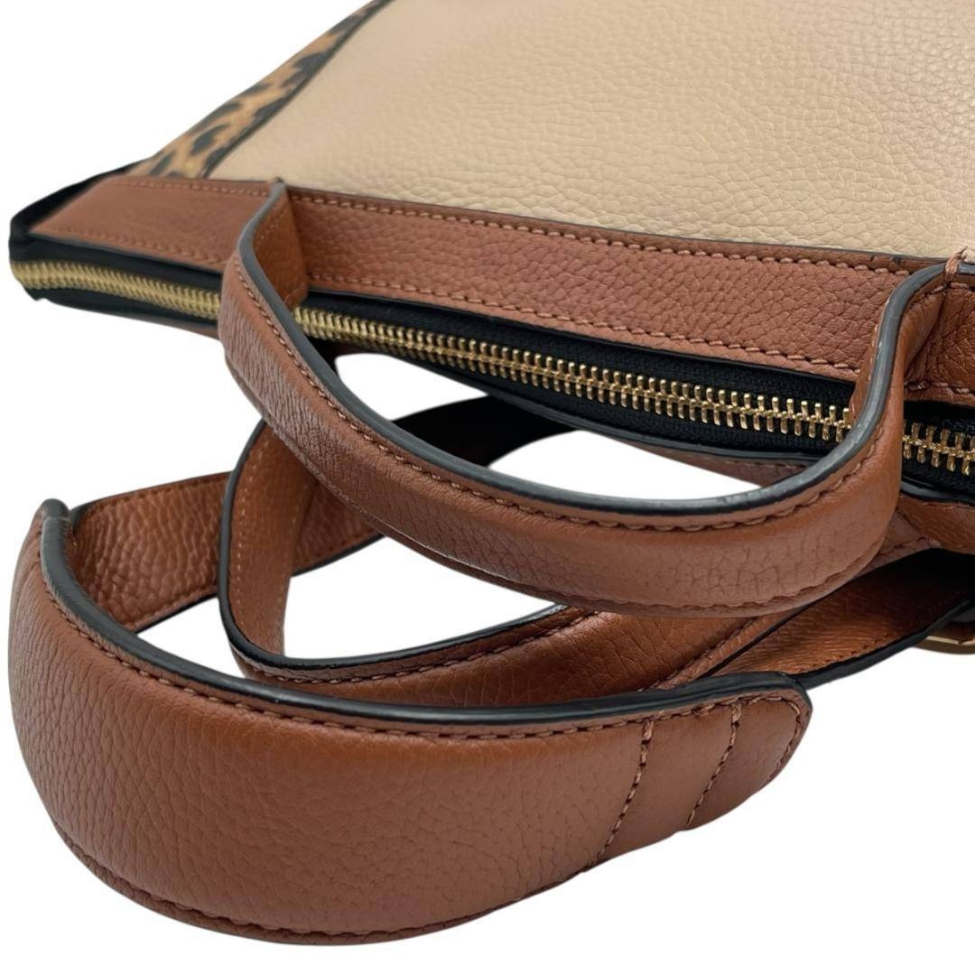 Cole Haan(コールハーン)のCOLEHAAN グランド アンビション スモール コンバーチブル バックパック レディースのバッグ(リュック/バックパック)の商品写真