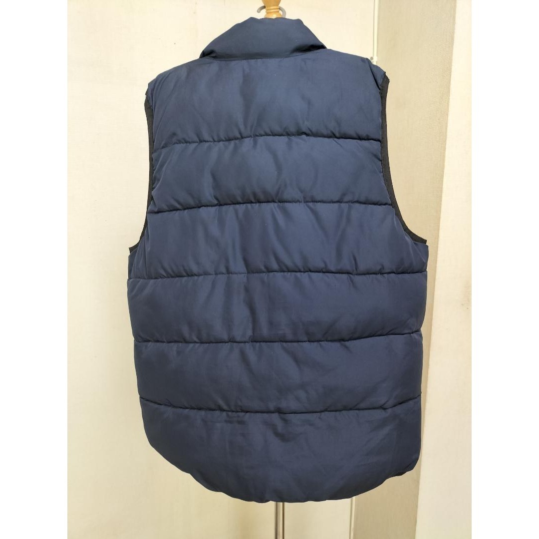 GAP Kids(ギャップキッズ)のGAP KIDS ギャップキッズ ダウンベスト 140cm ネイビー キッズ/ベビー/マタニティのキッズ服男の子用(90cm~)(ジャケット/上着)の商品写真