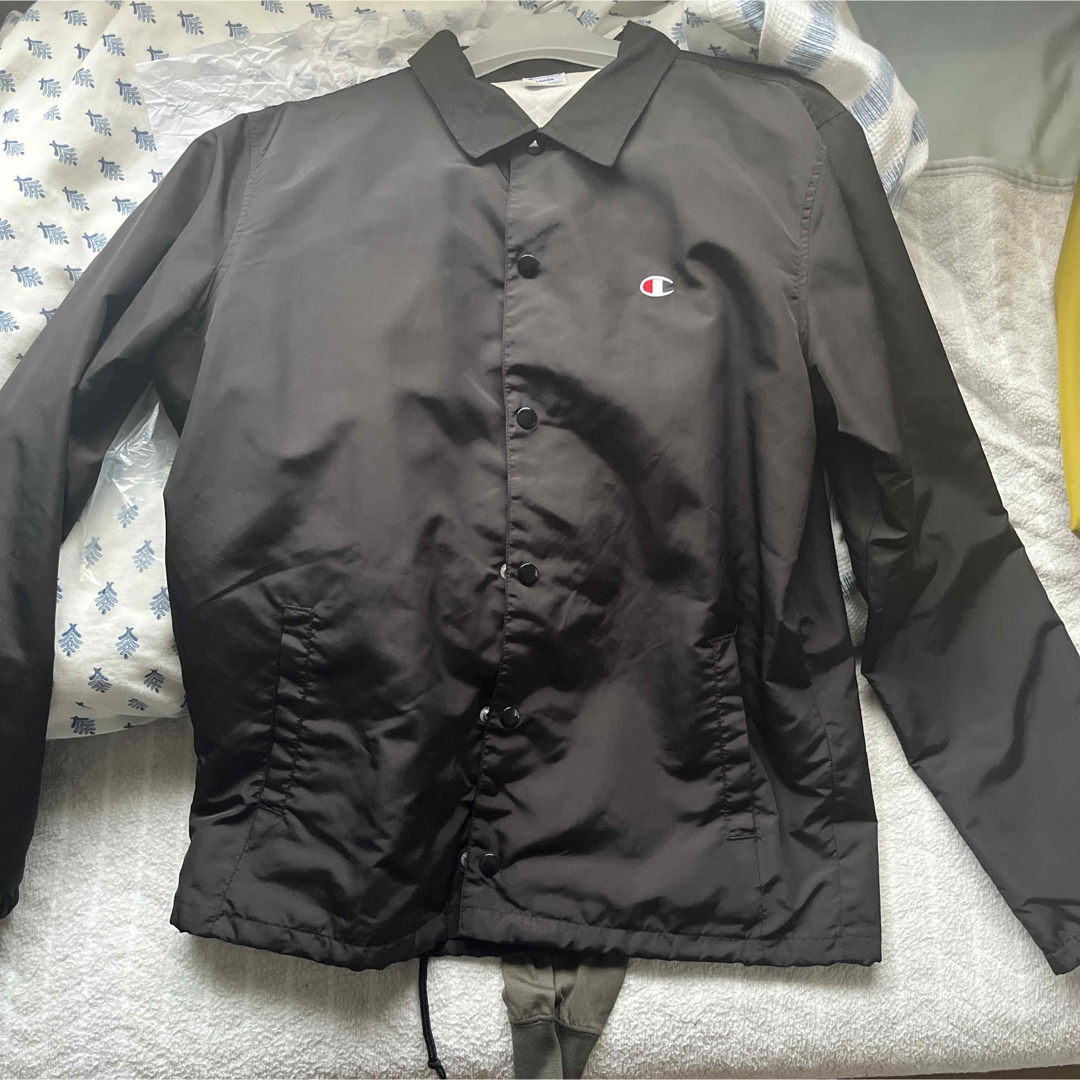 Champion(チャンピオン)のChampion ブラック ナイロンジャケット L メンズのジャケット/アウター(ナイロンジャケット)の商品写真