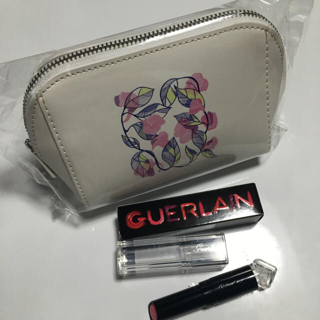 GUERLAIN(ゲラン)のGUERLAIN リップ062番 非売品ポーチ付き♡ コスメ/美容のベースメイク/化粧品(口紅)の商品写真