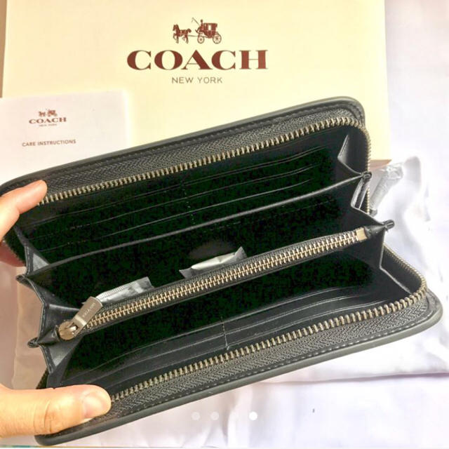新品☆COACHコーチ☆ディズニー75周年数量限定ミッキー☆長財布 新品☆COACHコーチ☆ディズニー75周年数量限定ミッキー☆長財布