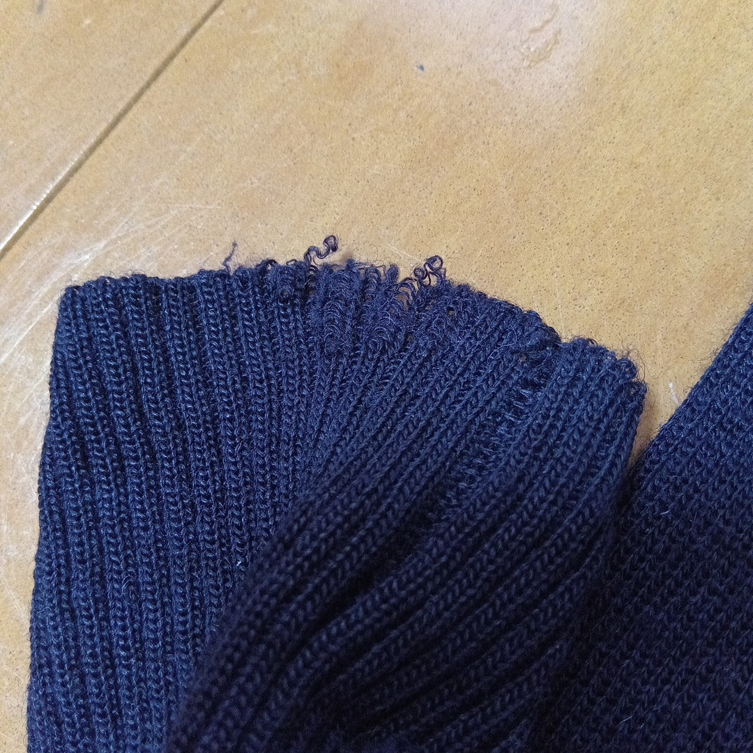 vネック 長袖 120 ネイビー キッズ/ベビー/マタニティのキッズ/ベビー/マタニティ その他(その他)の商品写真