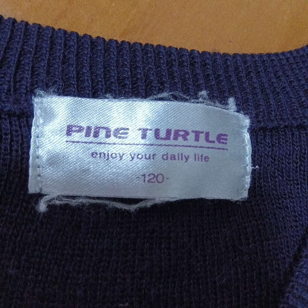 vネック 長袖 120 ネイビー キッズ/ベビー/マタニティのキッズ/ベビー/マタニティ その他(その他)の商品写真