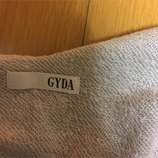 GYDA(ジェイダ)のジェイダ ミッキータンク 切りっぱなしスウェットタンクトップ♡最終値下げ レディースのトップス(タンクトップ)の商品写真