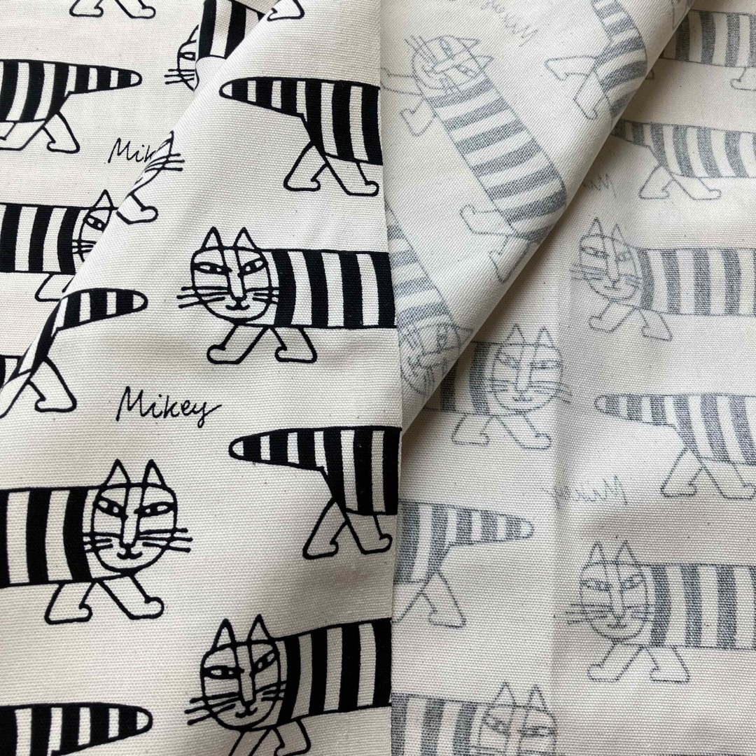 リサラーソン オックス生地　2枚セット ハンドメイドの素材/材料(生地/糸)の商品写真