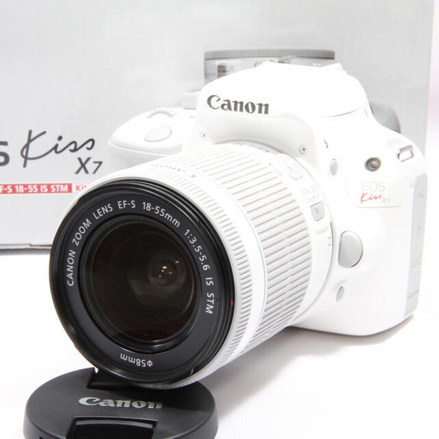 ❤新品❤キャノンEOS Kiss X7ホワイト❤Wi-Fi SDカード付き❤-