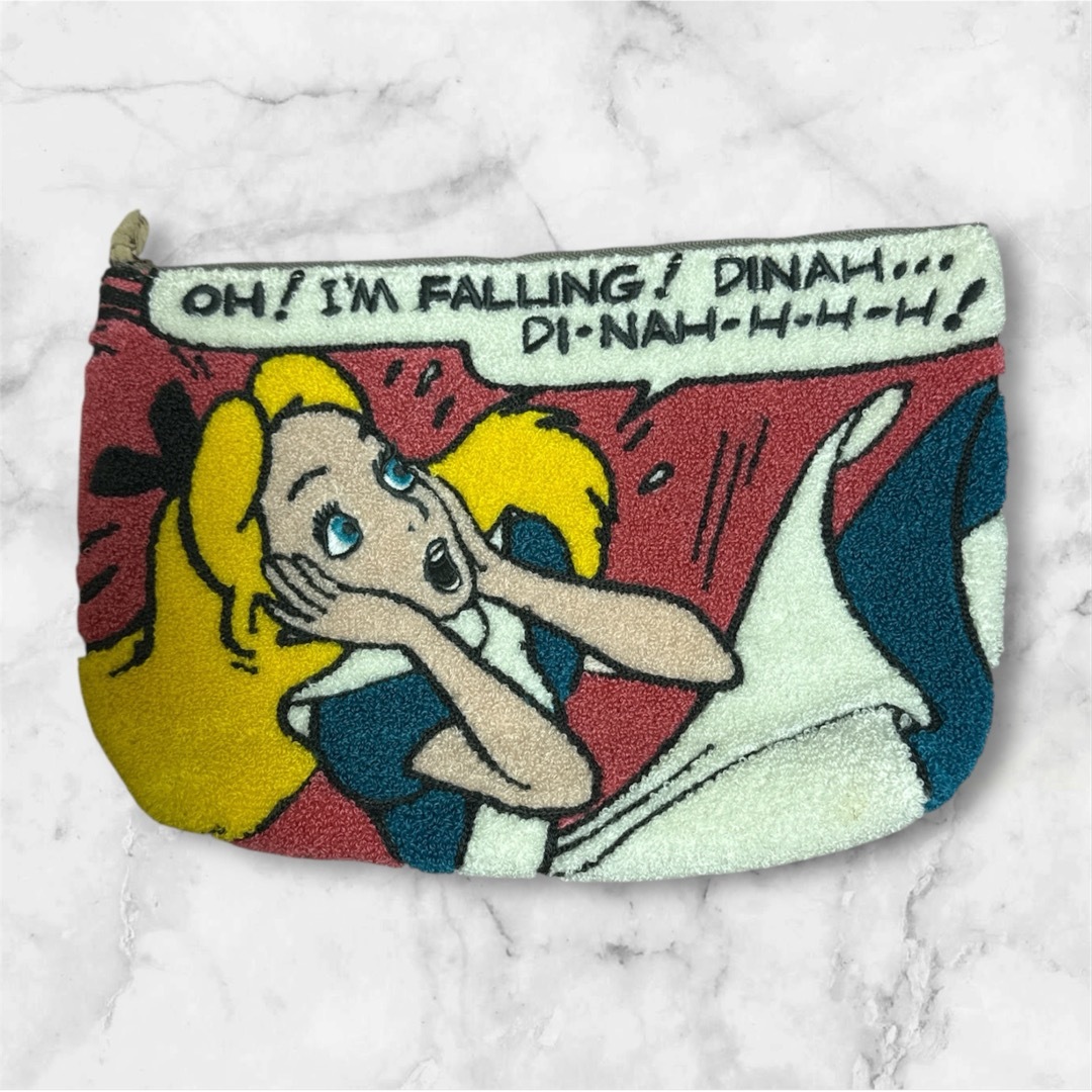 Disney(ディズニー)のディズニー／サガラビッグポーチ　不思議の国のアリス レディースのバッグ(クラッチバッグ)の商品写真