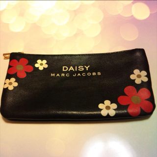 マークジェイコブス(MARC JACOBS)のMark by❤花柄ポーチ(ポーチ)