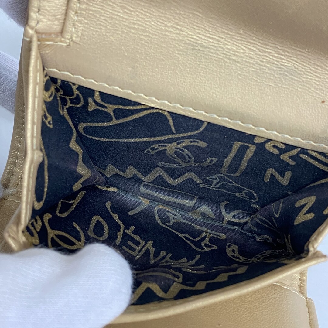 CHANEL(シャネル)の★SALE【5mb2163-h】シャネル 三つ折り財布 マトラッセ ラムスキン ゴールド ゴールド金具【中古】レディース レディースのファッション小物(財布)の商品写真
