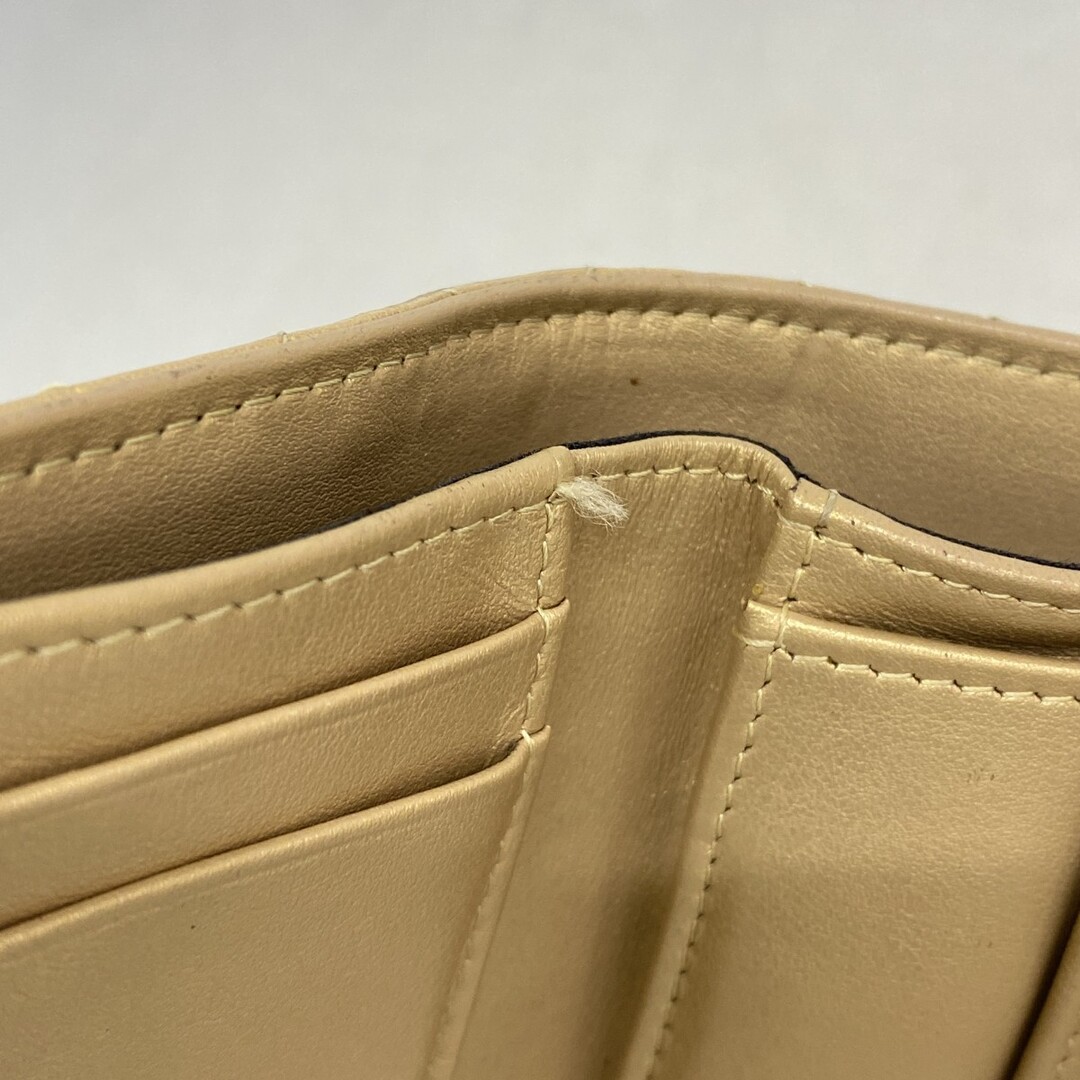 CHANEL(シャネル)の★SALE【5mb2163-h】シャネル 三つ折り財布 マトラッセ ラムスキン ゴールド ゴールド金具【中古】レディース レディースのファッション小物(財布)の商品写真