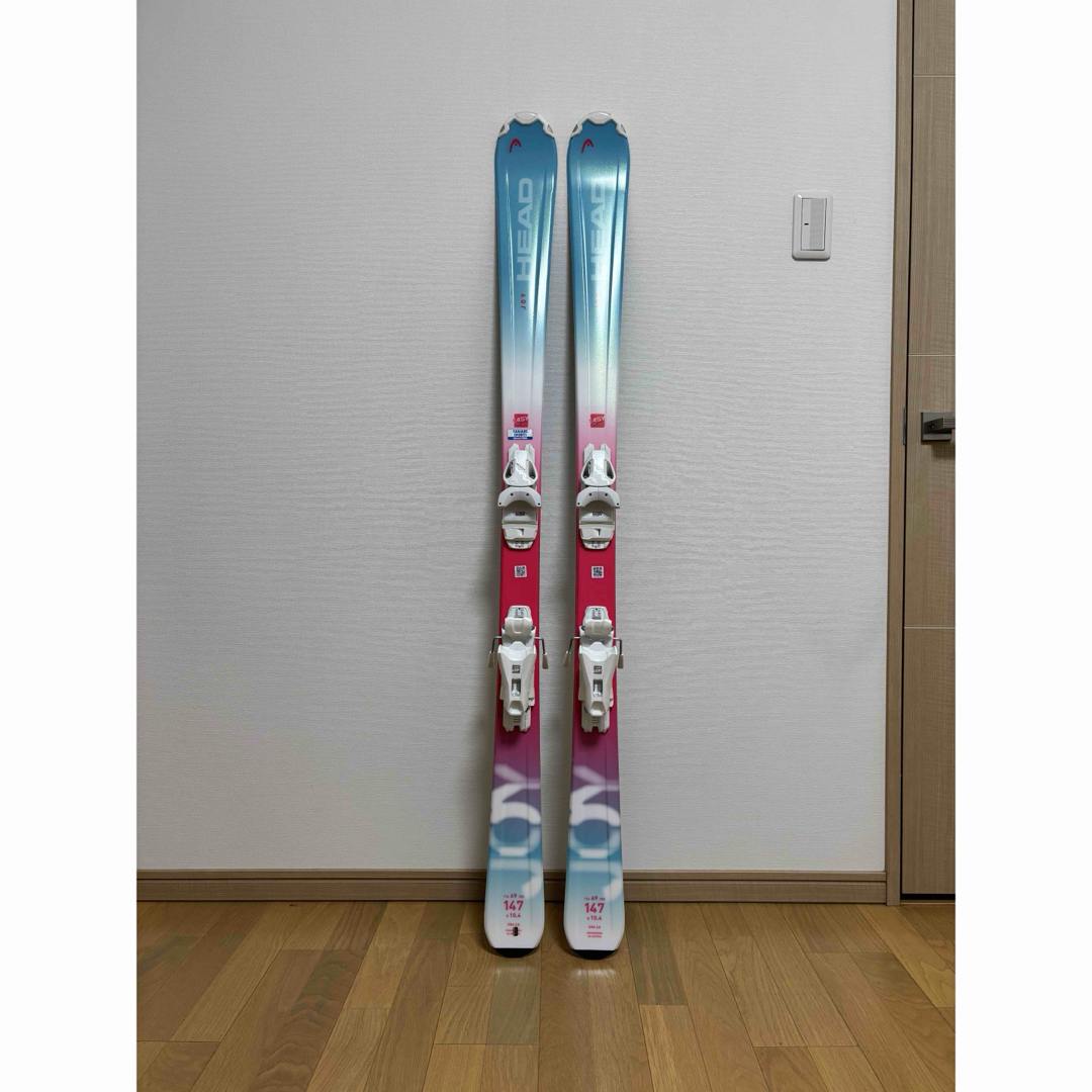 HEAD(ヘッド)のHEAD JOY ジュニアスキー板　2024-2025モデル スポーツ/アウトドアのスキー(板)の商品写真