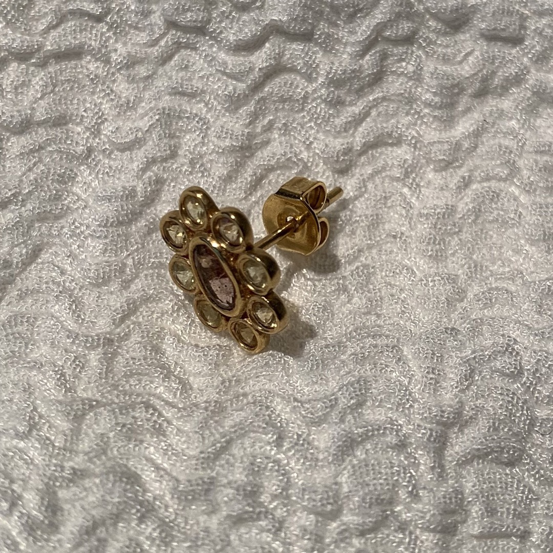 アルティーダウード 片耳ピアス ARTIDA OUD レディースのアクセサリー(ピアス)の商品写真