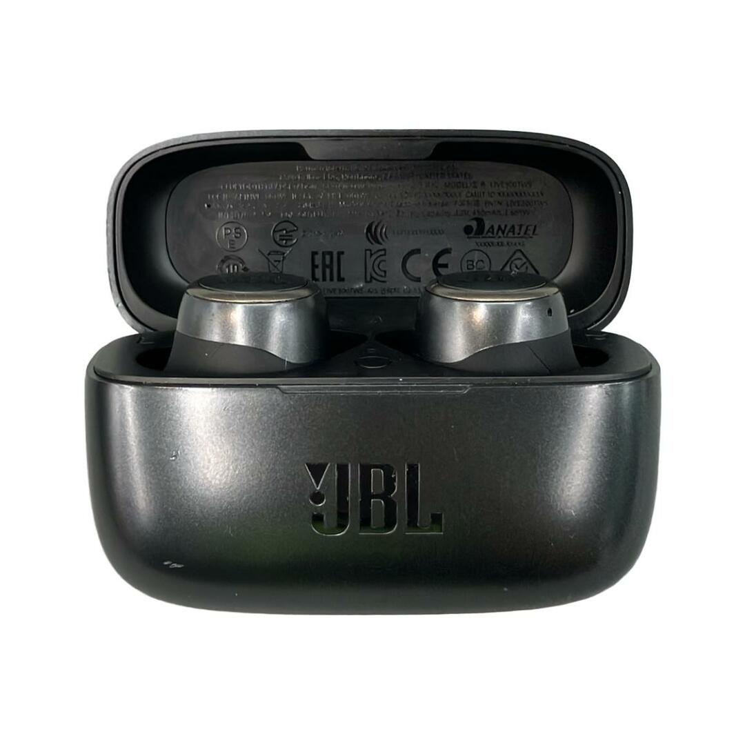 JBL イヤホン LIVE 300TWS スマホ/家電/カメラのオーディオ機器(ヘッドフォン/イヤフォン)の商品写真