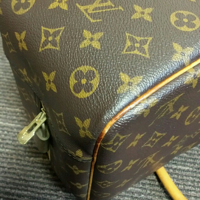 LOUIS VUITTON(ルイヴィトン)のルイ・ヴィトンバック【正規品】 レディースのバッグ(ハンドバッグ)の商品写真