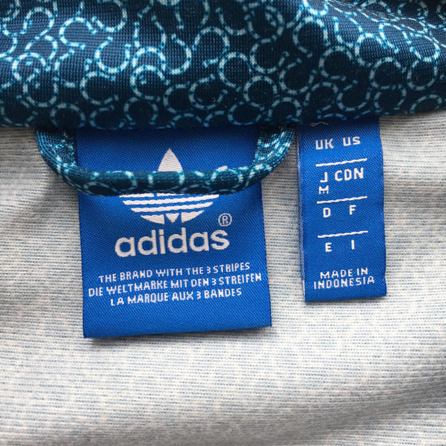 adidas(アディダス)の最終値下げ！アディダスジャケット レディースのジャケット/アウター(その他)の商品写真