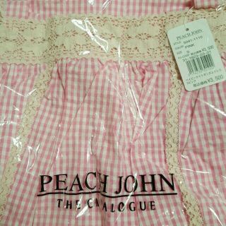 ピーチジョン(PEACH JOHN)の新品未開封 PJ ピンクアイボリールームウエア ワンピース(ルームウェア)