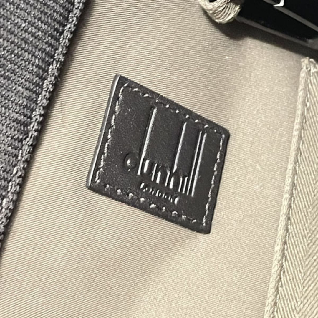 Dunhill(ダンヒル)のダンヒル ショルダーバッグ ヘイスト メッセンジャーバッグ コットンキャンバス レザー 革 カーキ系 ダークブラウン 濃茶 こげ茶 dunhill クロスボディー 斜め掛け バッグ バック カバン 鞄 メンズ 紳士 男性 HEIST【中古】 レディースのバッグ(ショルダーバッグ)の商品写真