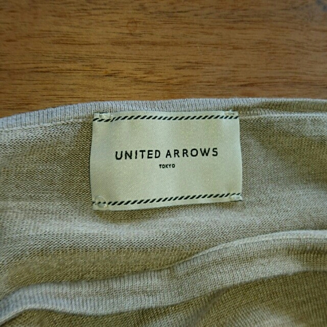 UNITED ARROWS(ユナイテッドアローズ)のUNITEDARROWS シルク100% トップス レディースのトップス(Tシャツ(長袖/七分))の商品写真