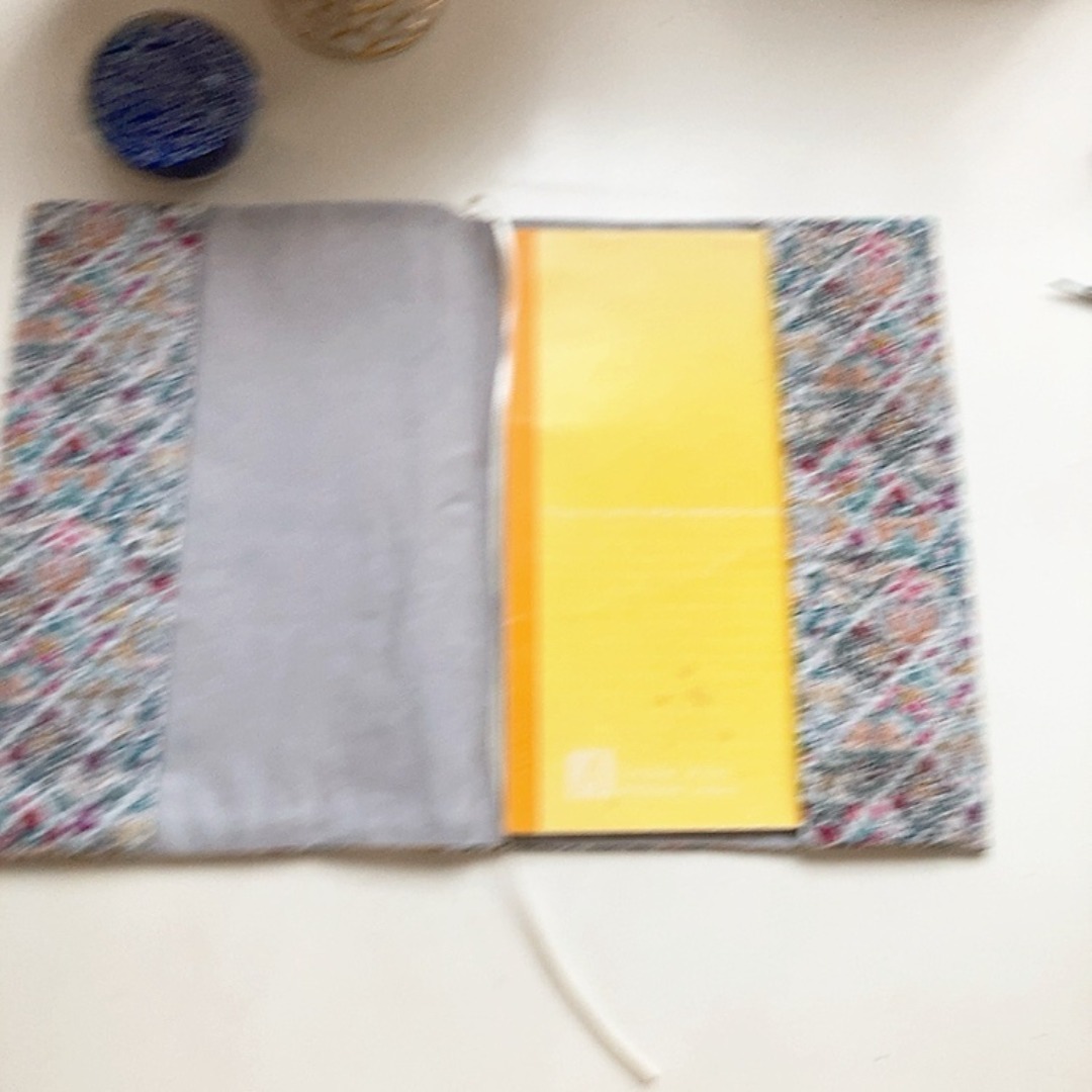 【B5用】アールヌーヴォー　森の動物　ノートカバー　ブックカバー<匿名発送> ハンドメイドの文具/ステーショナリー(ブックカバー)の商品写真