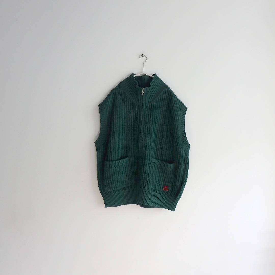 JOURNAL STANDARD relume(ジャーナルスタンダードレリューム)の【新品】定価13,200円　ジャーナル relume　フロントジップベスト　G メンズのトップス(ベスト)の商品写真