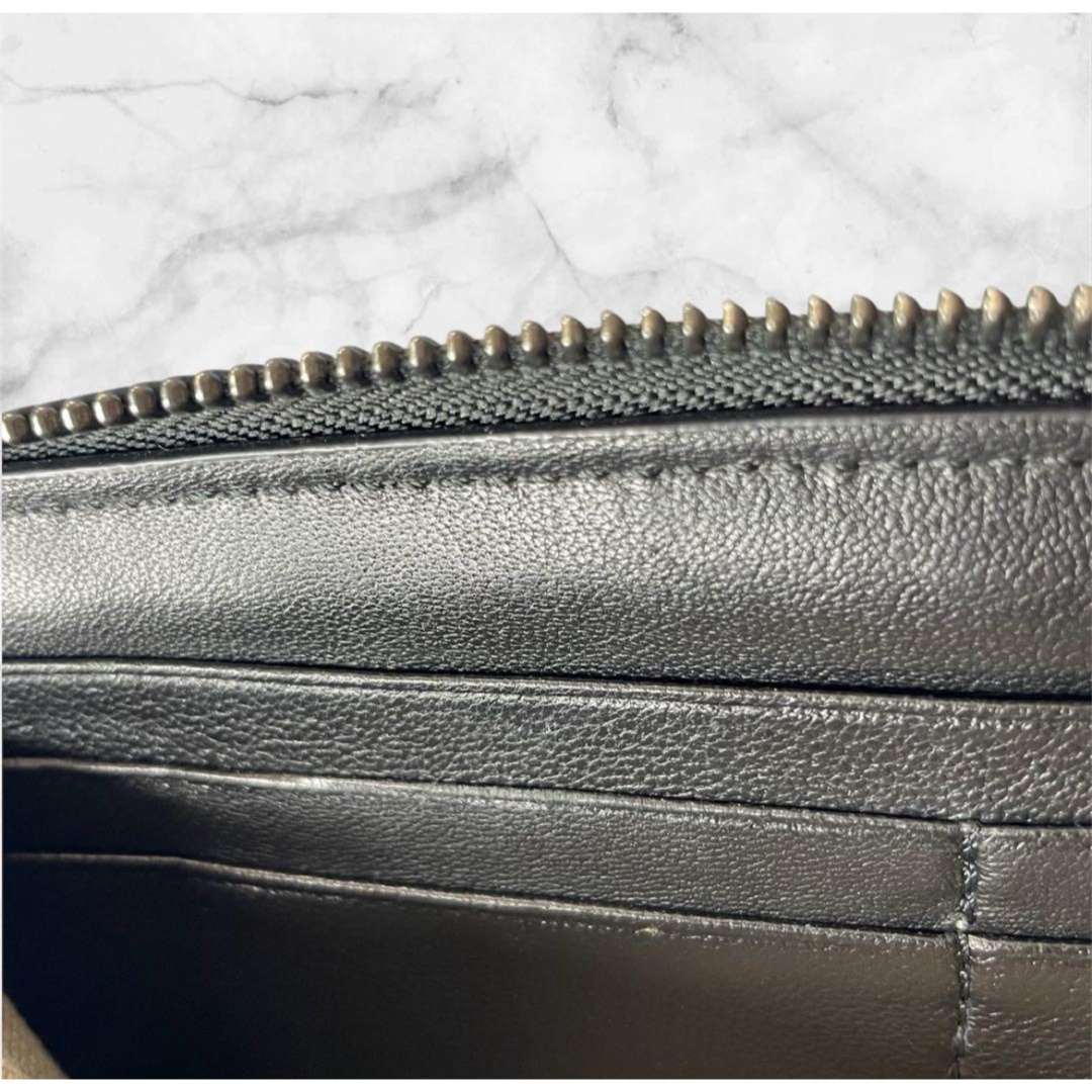 JIMMY CHOO(ジミーチュウ)の美品✨ジミーチュウ 長財布 スター スタッズ ラウンドファスナー ブラック  レディースのファッション小物(財布)の商品写真