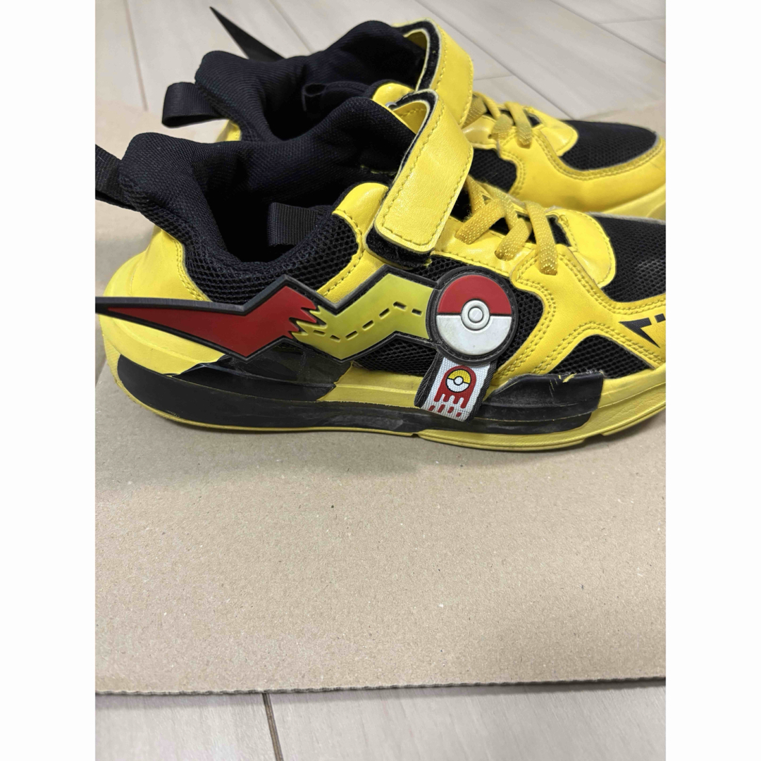ポケモン スニーカー 21センチ 中古 キッズ/ベビー/マタニティのキッズ靴/シューズ(15cm~)(スクールシューズ/上履き)の商品写真