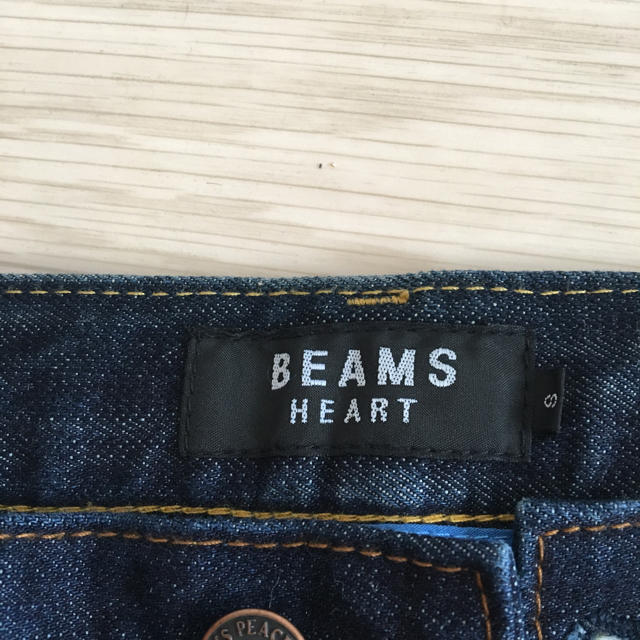 BEAMS(ビームス)のビームス ストレート折返し花柄デニム メンズのパンツ(デニム/ジーンズ)の商品写真
