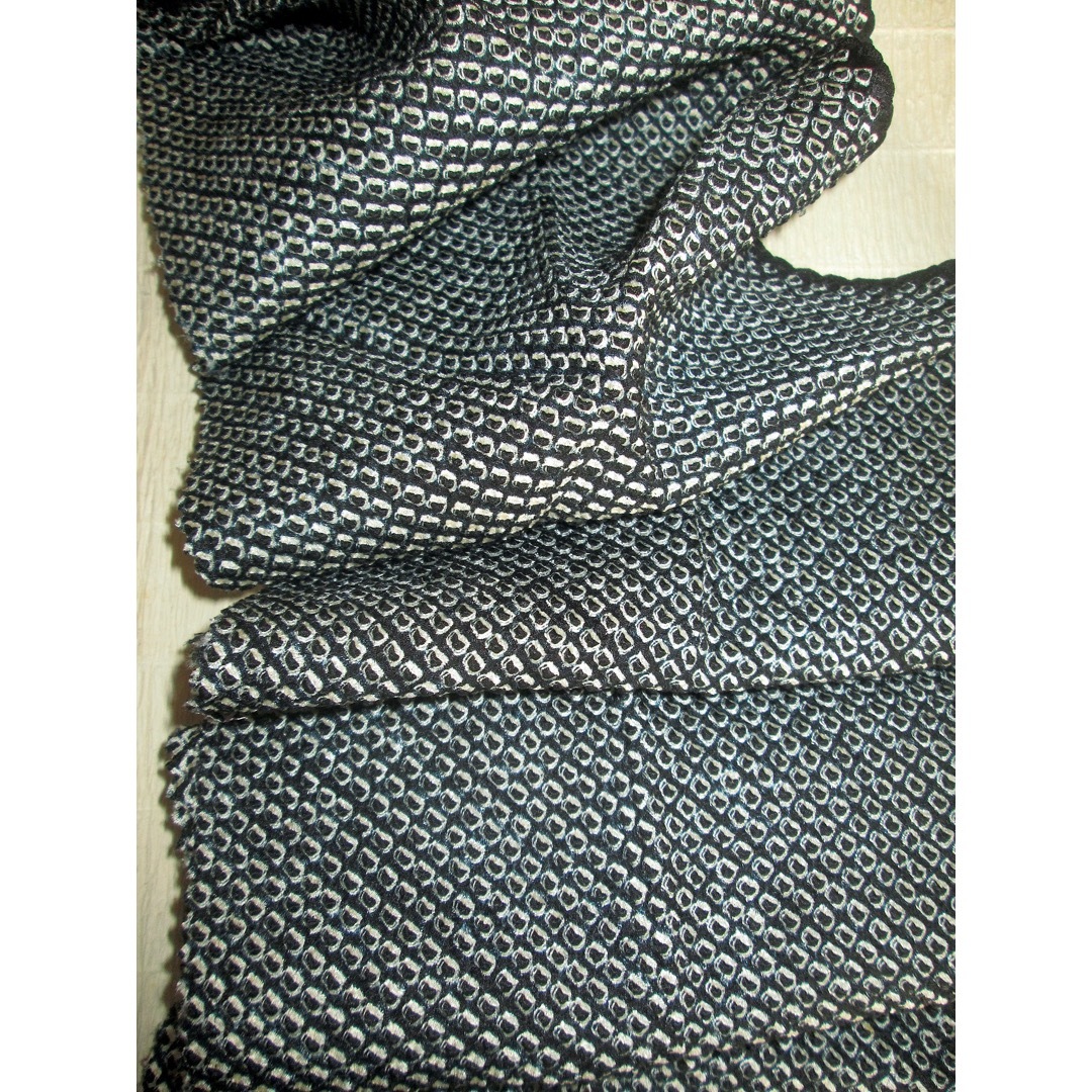 No.1126♪正絹絞り半襟♪黒総絞り♪解き反♪ハンドメイド半衿 レディースの水着/浴衣(和装小物)の商品写真