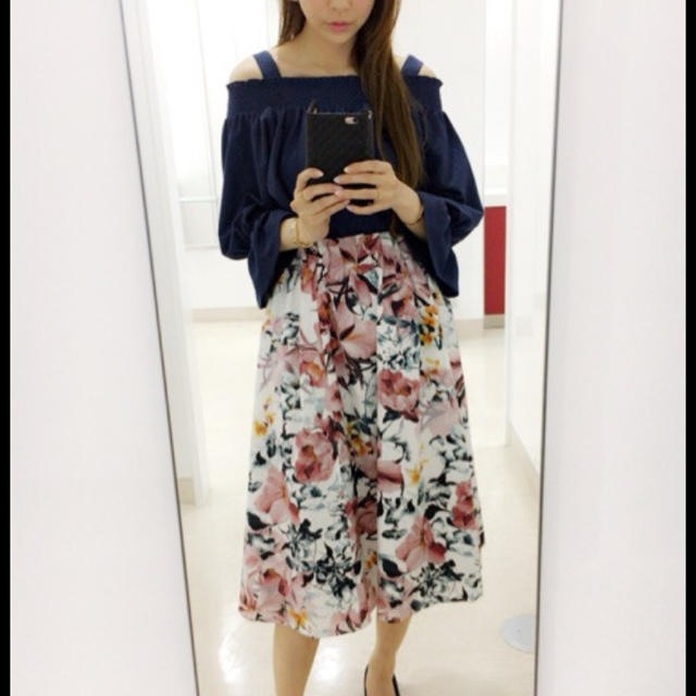 しまむら(シマムラ)のしまむら 花柄 スカート レディースのスカート(ひざ丈スカート)の商品写真