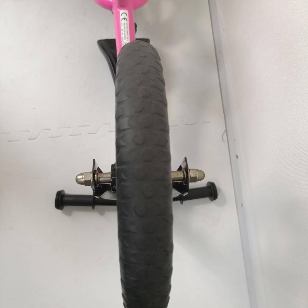 STRIDER(ストライダー)の【良品】ストライダー スポーツ ST-S4 ピンク STRIDER SPORT キッズ/ベビー/マタニティの外出/移動用品(自転車)の商品写真