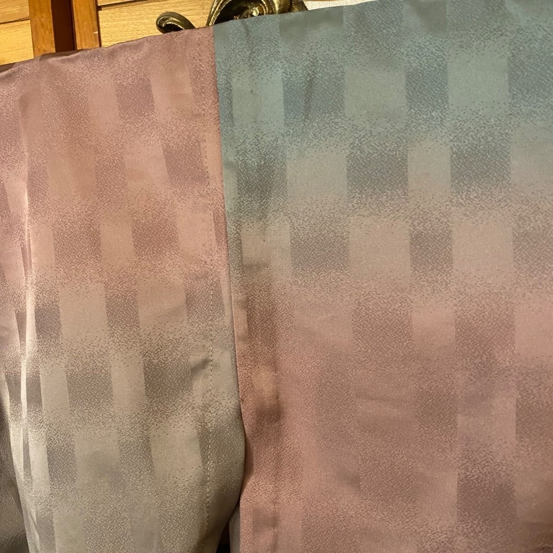 和洋折衷 着物 リメイク セットアップ ツーピース 2部式 コラージュ パッチワーク レースアップ デニム レトロ 古着 ハンドメイド くすみモーブ×青緑のぼかし市松—黒デニムジャンス DS-15 レディースのレディース その他(セット/コーデ)の商品写真