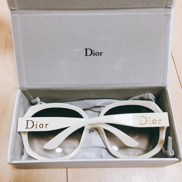 Dior(ディオール)のDior サングラス ディオール レディースのファッション小物(サングラス/メガネ)の商品写真