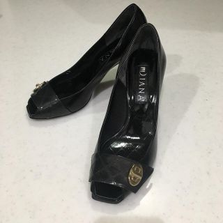 ダイアナ(DIANA)の値下げ！ほぼ新品】DIANA 黒ゴールド金具付オープンパンプス 24㎝(ハイヒール/パンプス)